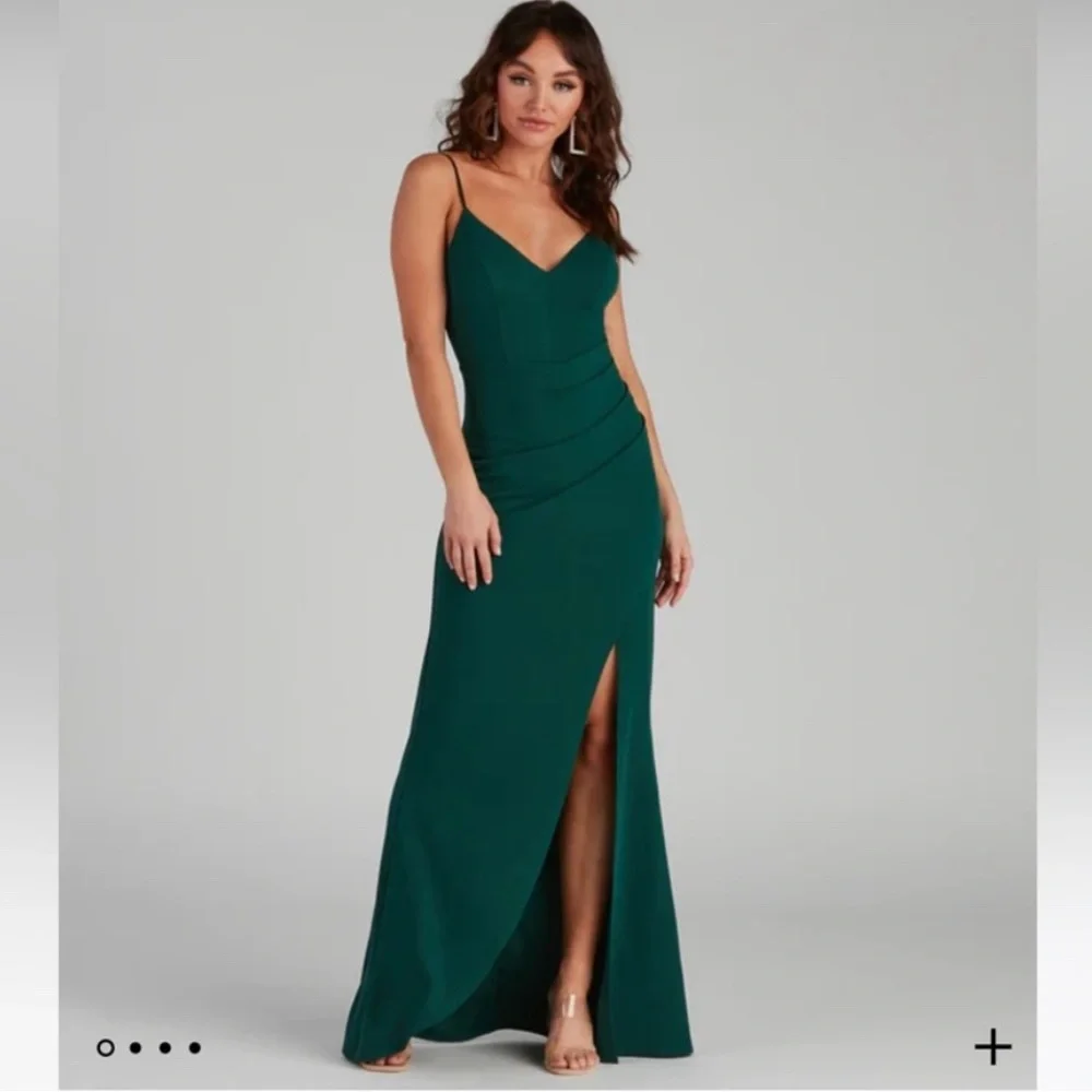 EUC Windsor Skyler Formal A-Line Crepe Dress - Picture 1 of 1